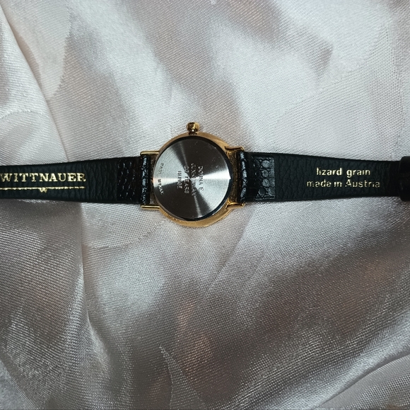 Wittnauer 5620 Swiss Unisex Watch - Picture 6 of 8